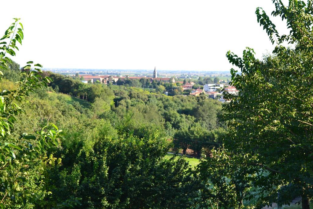 Casale La Rocchetta Bed & Breakfast Lonigo Exterior photo